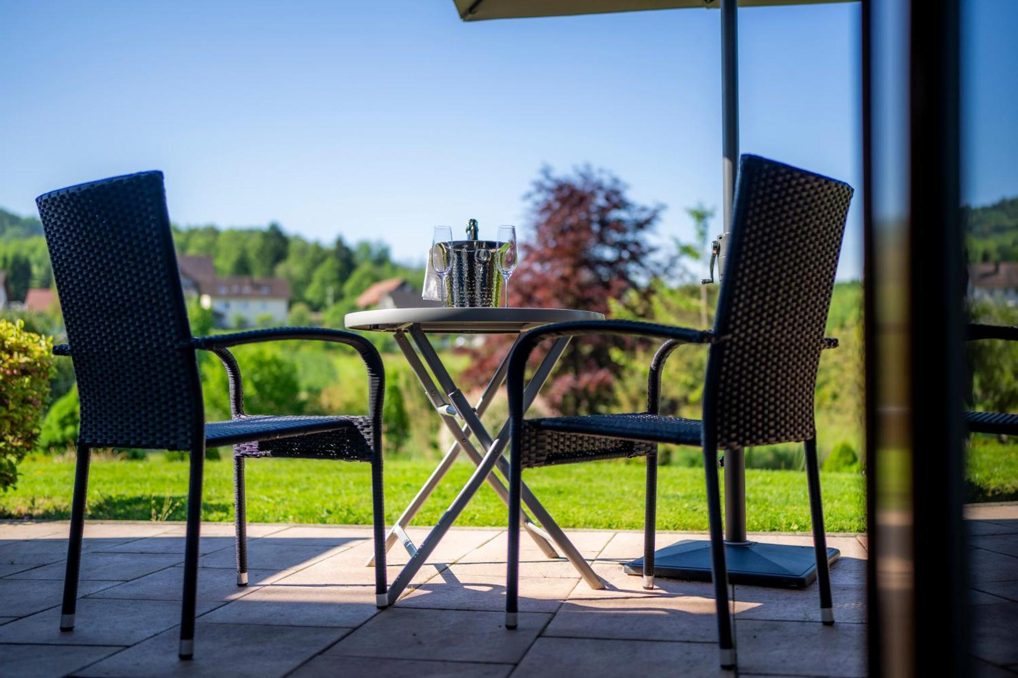 Hotel-Gasthof Rose Oberkirch  Dış mekan fotoğraf