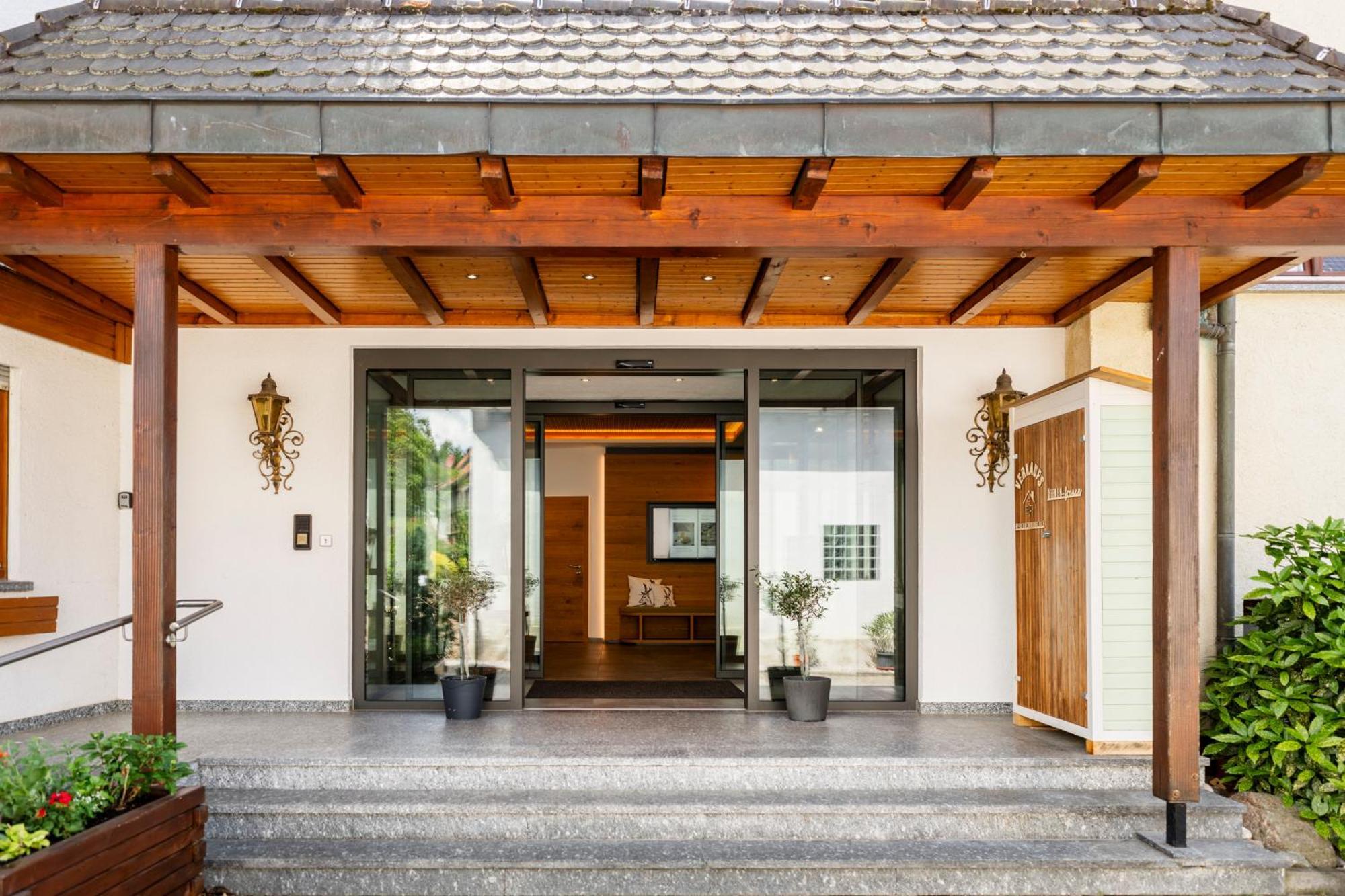 Hotel-Gasthof Rose Oberkirch  Dış mekan fotoğraf